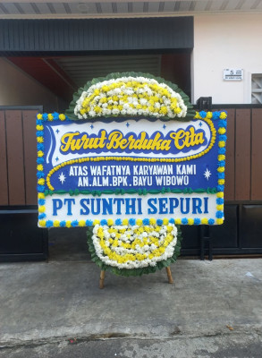 Papan Bunga Duka di Kalibanteng Kulon
